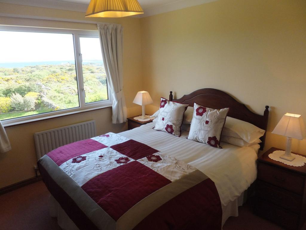 Rush Lake House Clifden Room photo